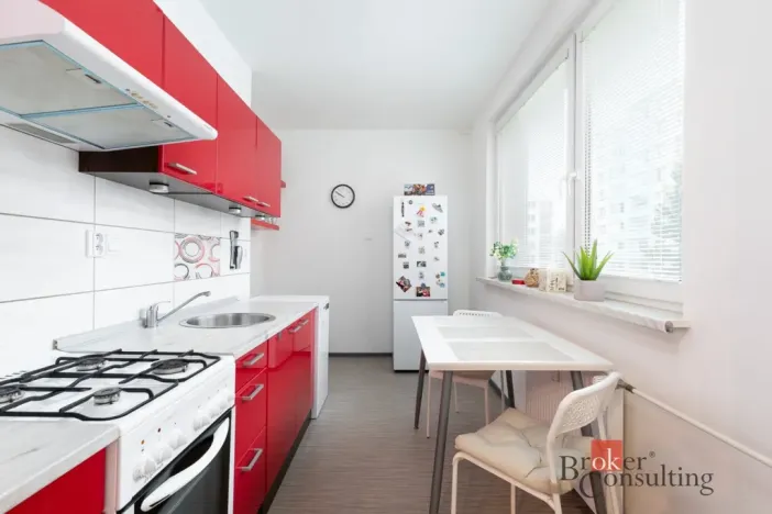 Prodej bytu 3+1, Orlová - Lutyně, Karla Dvořáčka, 71 m2