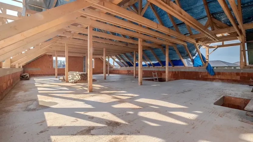 Prodej rodinného domu, Křinec, Spojovací, 355 m2