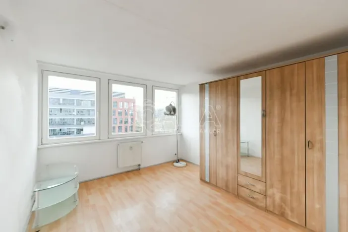 Pronájem bytu 3+kk, Praha - Karlín, Molákova, 42 m2