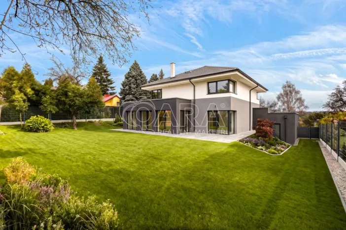 Prodej rodinného domu, Kamenice - Nová Hospoda, Na Pokraji, 259 m2