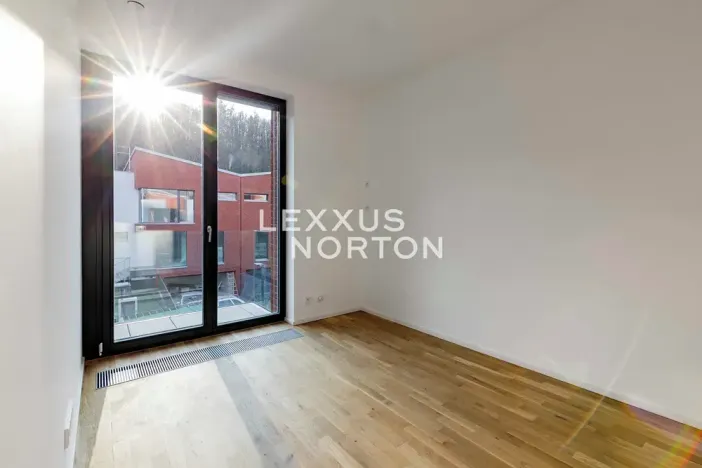 Pronájem rodinného domu, Praha - Dejvice, V Šáreckém údolí, 190 m2