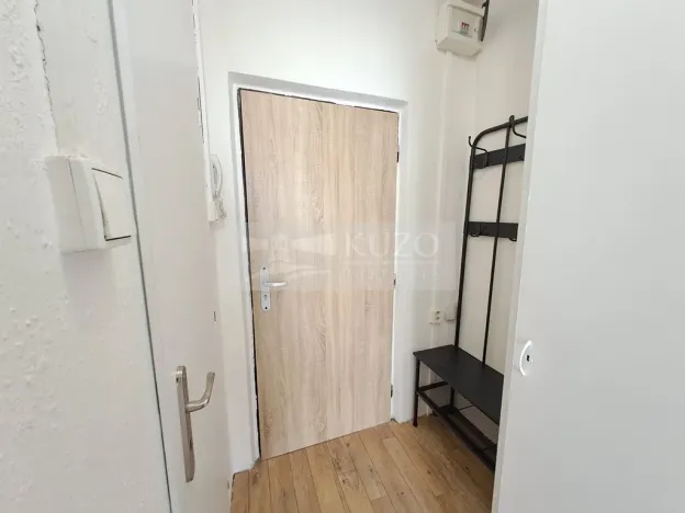 Pronájem bytu 1+kk, Praha - Braník, Nad lesním divadlem, 24 m2