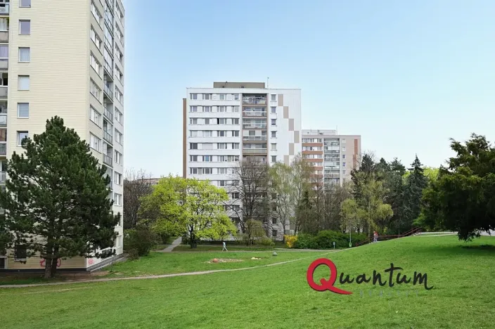 Pronájem bytu 2+kk, Praha - Prosek, Jablonecká, 55 m2