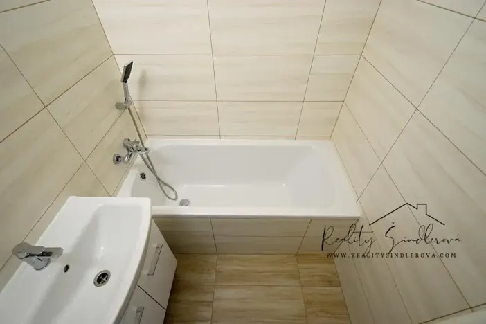 Prodej bytu 3+1, Přerov, Jasínkova, 62 m2