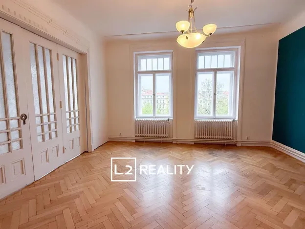 Pronájem bytu 3+1, Praha - Smíchov, Štefánikova, 150 m2