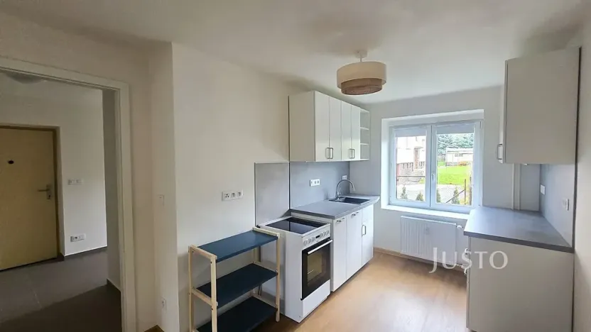 Pronájem bytu 1+1, Písek, Smetanovo nám., 38 m2