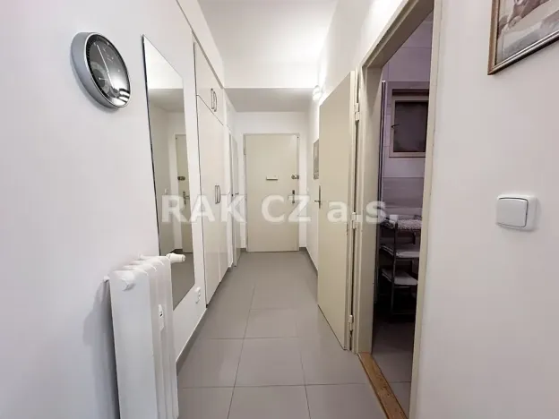 Pronájem bytu 1+kk, Praha - Nové Město, Truhlářská, 32 m2