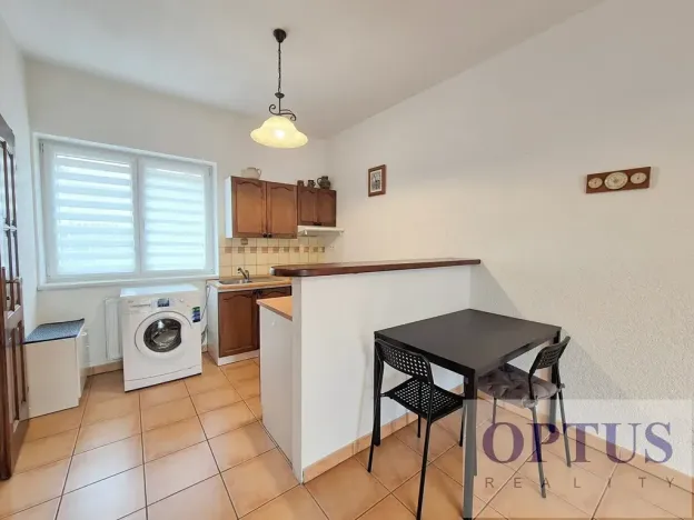 Pronájem bytu 1+kk, Praha - Stodůlky, Živcových, 33 m2