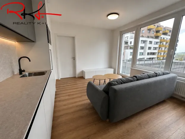 Pronájem bytu 2+kk, Praha - Dolní Měcholupy, Honzíkova, 45 m2