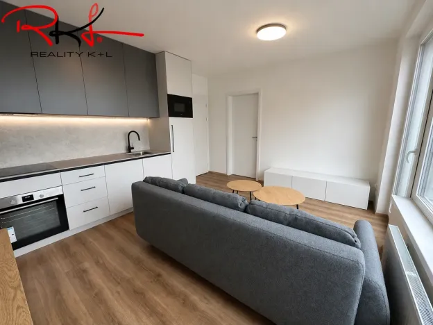 Pronájem bytu 2+kk, Praha - Dolní Měcholupy, Honzíkova, 45 m2