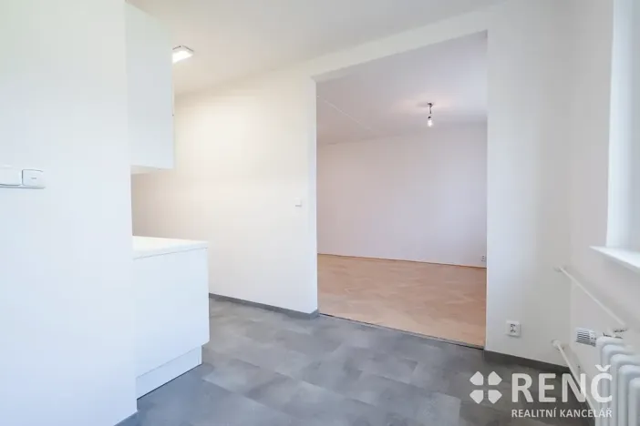 Pronájem bytu 3+1, Brno, Řezáčova, 75 m2