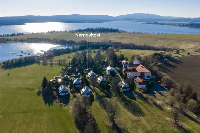 Prodej rodinného domu, Frymburk, 144 m2