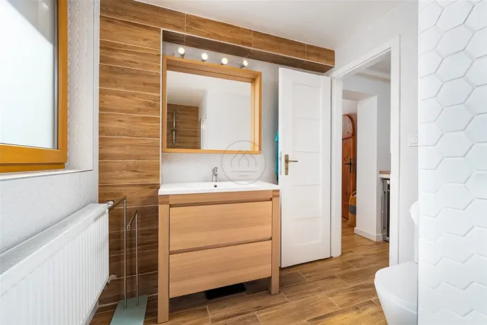 Prodej rodinného domu, Frymburk, 144 m2