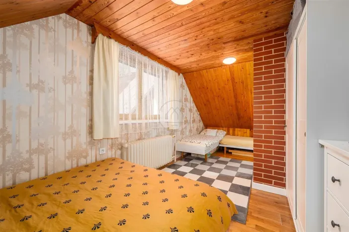 Prodej rodinného domu, Frymburk, 144 m2