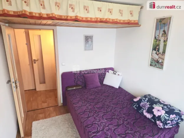 Prodej bytu 2+1, Milovice, Mírová, 42 m2