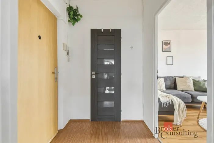 Prodej bytu 3+1, Praha - Malešice, Káranská, 72 m2