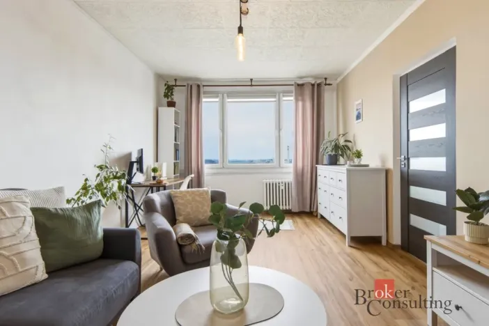 Prodej bytu 3+1, Praha - Malešice, Káranská, 72 m2