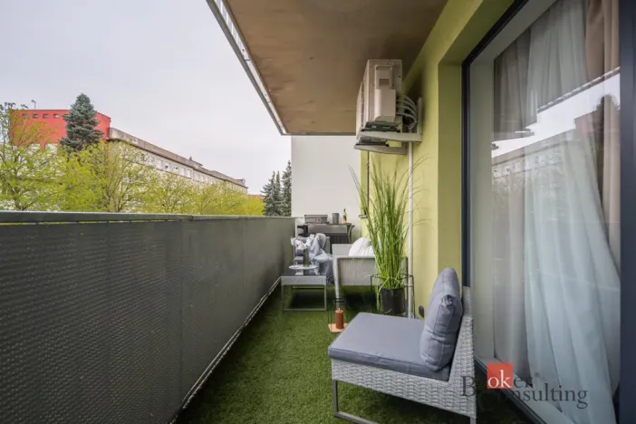 Prodej bytu 2+kk, Pardubice - Zelené Předměstí, Boženy Vikové-Kunětické, 60 m2