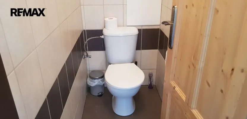 Pronájem bytu 1+kk, Hradec Králové - Nový Hradec Králové, Pod Zámečkem, 48 m2