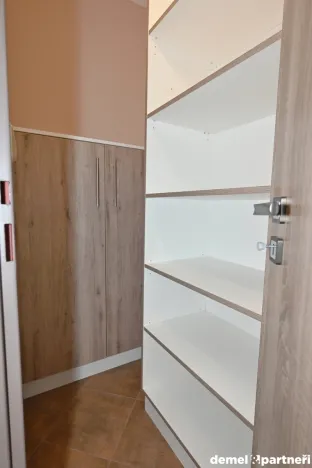 Pronájem bytu 1+kk, Jindřichův Hradec, Nušlova, 36 m2