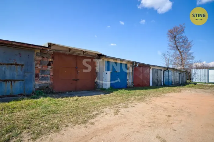 Pronájem garáže, Hodonín, 21 m2