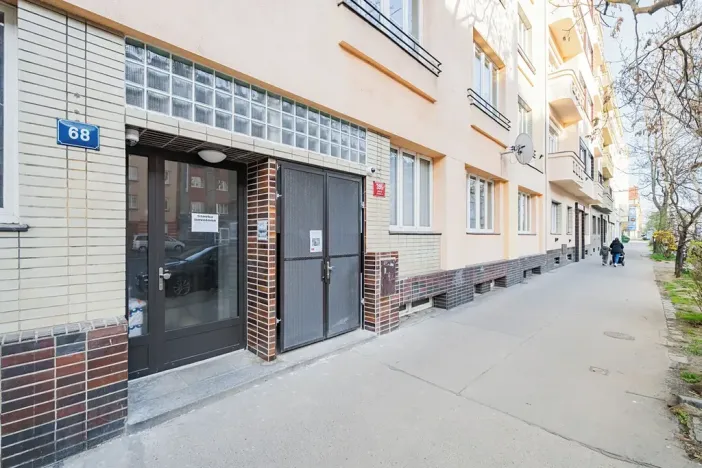 Prodej bytu 1+kk, Praha - Nusle, 5. května, 46 m2