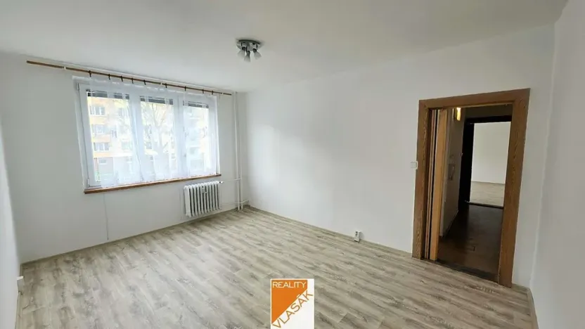Pronájem bytu 2+1, Kadaň, Na Podlesí, 55 m2