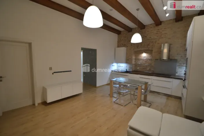 Pronájem bytu 2+kk, Plzeň - Jižní Předměstí, Hálkova, 64 m2