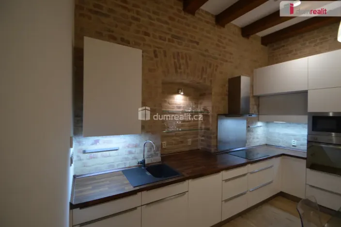 Pronájem bytu 2+kk, Plzeň - Jižní Předměstí, Hálkova, 64 m2