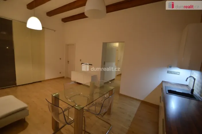 Pronájem bytu 2+kk, Plzeň - Jižní Předměstí, Hálkova, 64 m2