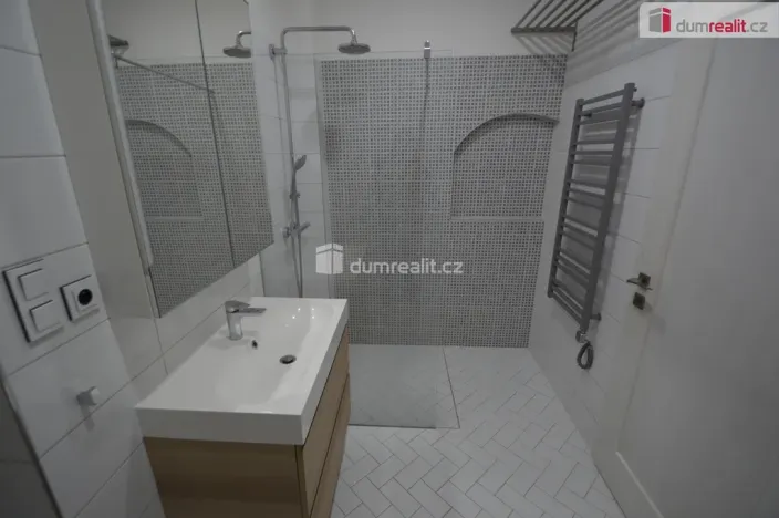 Pronájem bytu 2+kk, Plzeň - Jižní Předměstí, Hálkova, 64 m2