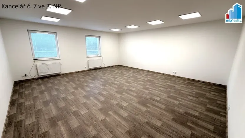 Pronájem kanceláře, Nýřany, Hřbitovní, 168 m2