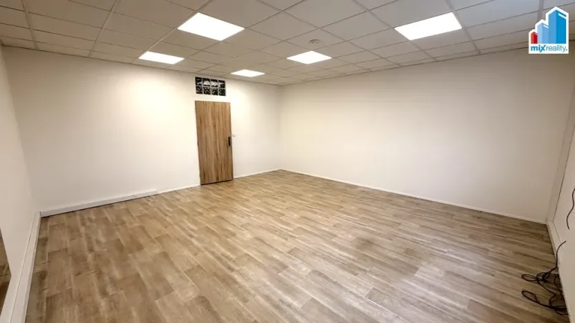 Pronájem kanceláře, Nýřany, Hřbitovní, 168 m2