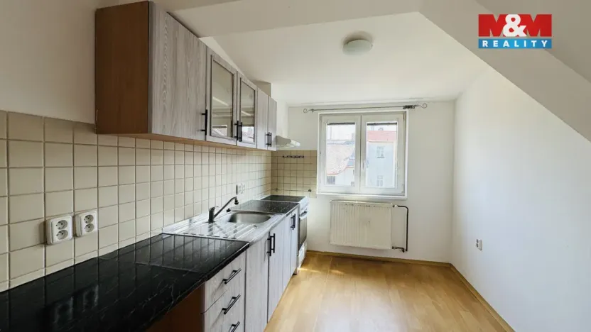 Pronájem bytu 2+kk, České Budějovice - České Budějovice 3, Jeremiášova, 63 m2