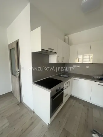 Pronájem bytu 2+kk, České Budějovice - České Budějovice 3, J. Š. Baara, 37 m2