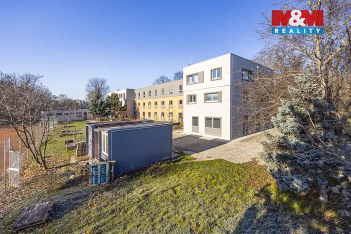 Pronájem bytu 1+kk, Praha - Vysočany, U Lidového domu, 17 m2