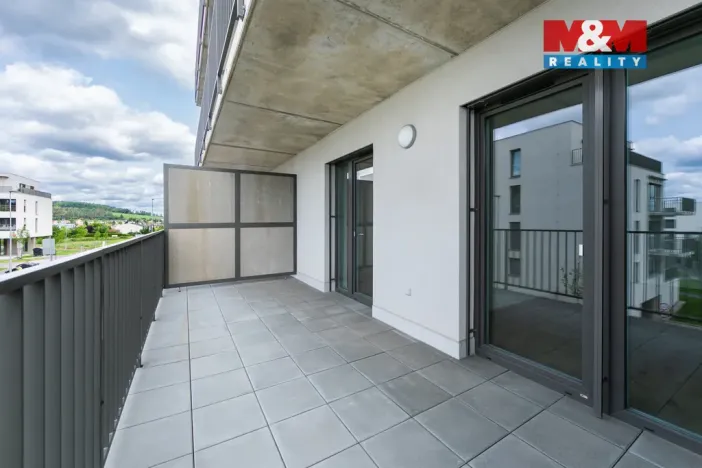 Pronájem bytu 2+kk, Plzeň, Safírová, 66 m2