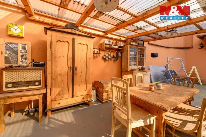 Prodej činžovního domu, Hostinné, Horská, 408 m2