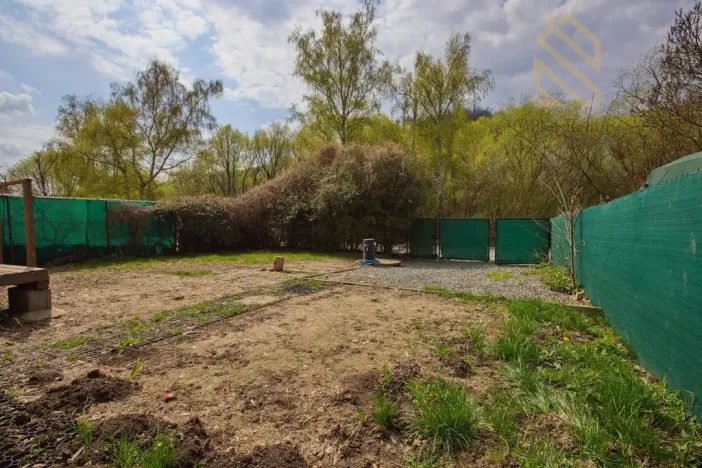 Prodej zahrady, Dolní Břežany - Lhota, Břežanské údolí, 225 m2