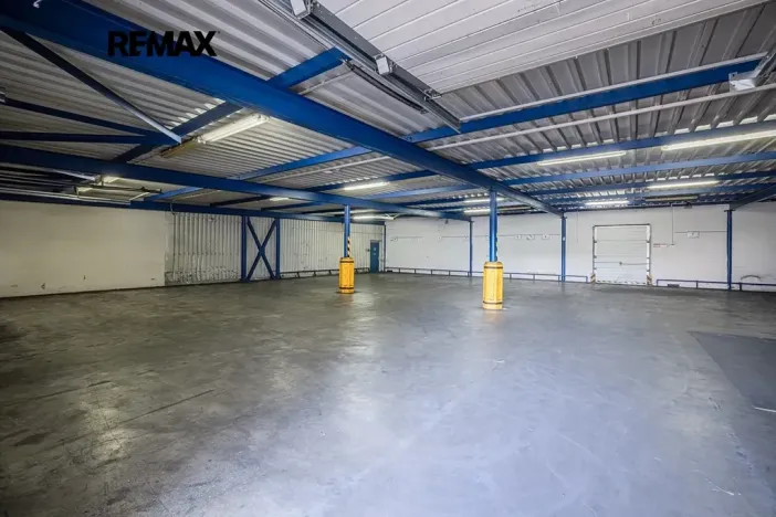 Prodej skladu, Plzeň, Dopravní, 9469 m2