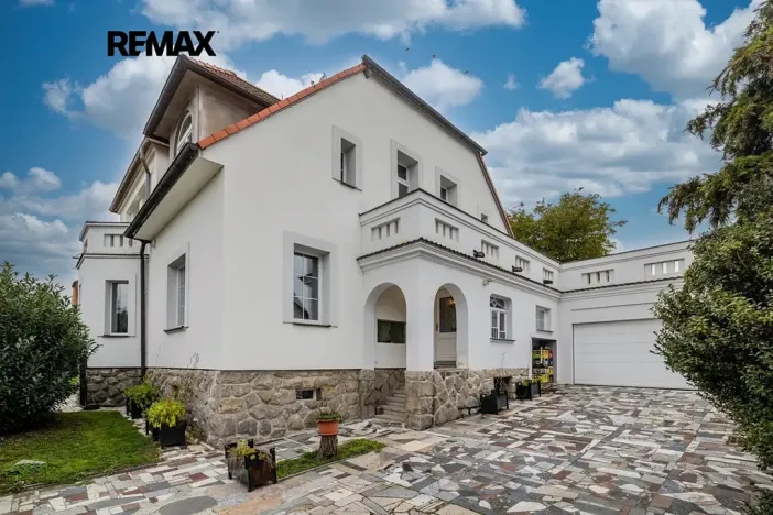 Prodej rodinného domu, Dobřany, Chotěšovská, 395 m2