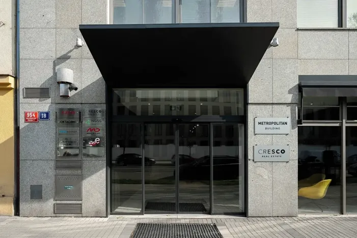 Pronájem kanceláře, Praha - Holešovice, U Uranie, 270 m2