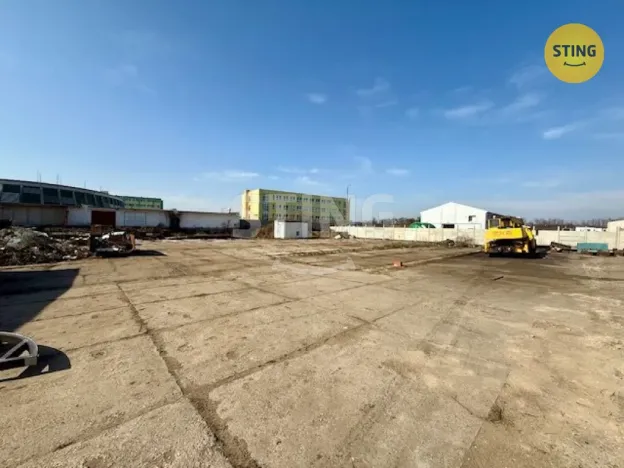 Pronájem komerční nemovitosti, Hodonín, Brněnská, 2200 m2