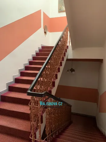 Pronájem bytu 1+kk, Kroměříž, Riegrovo náměstí, 29 m2