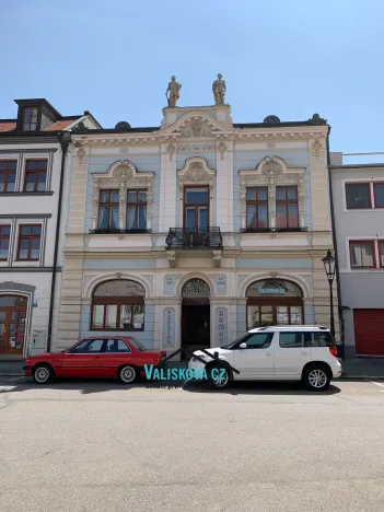 Pronájem bytu 1+kk, Kroměříž, Riegrovo náměstí, 29 m2