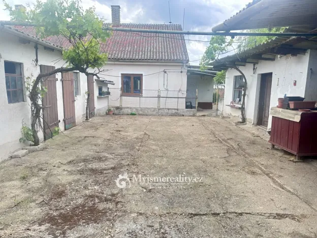 Prodej rodinného domu, Vrbovec - Hnízdo, 192 m2