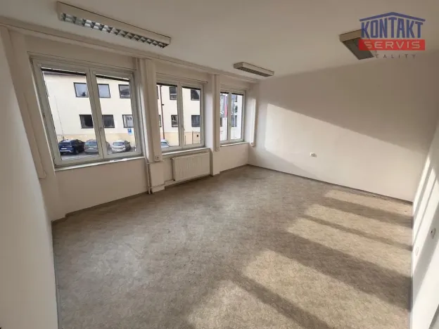 Pronájem kanceláře, České Budějovice - České Budějovice 7, 15 m2
