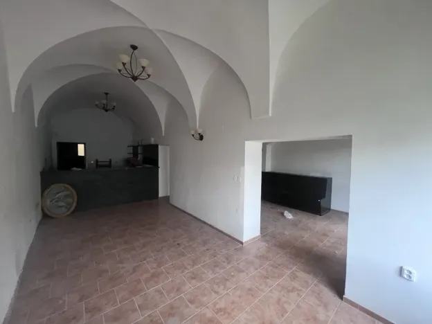 Pronájem obchodního prostoru, Hradec Králové, Velké náměstí, 94 m2
