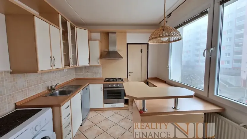 Pronájem bytu 3+1, Plzeň, Krašovská, 82 m2