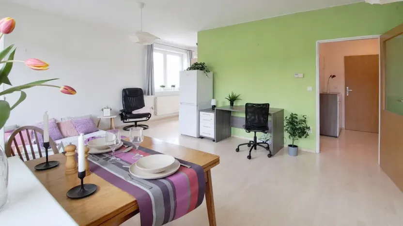 Pronájem bytu 1+kk, Brno, Bešůvka, 38 m2